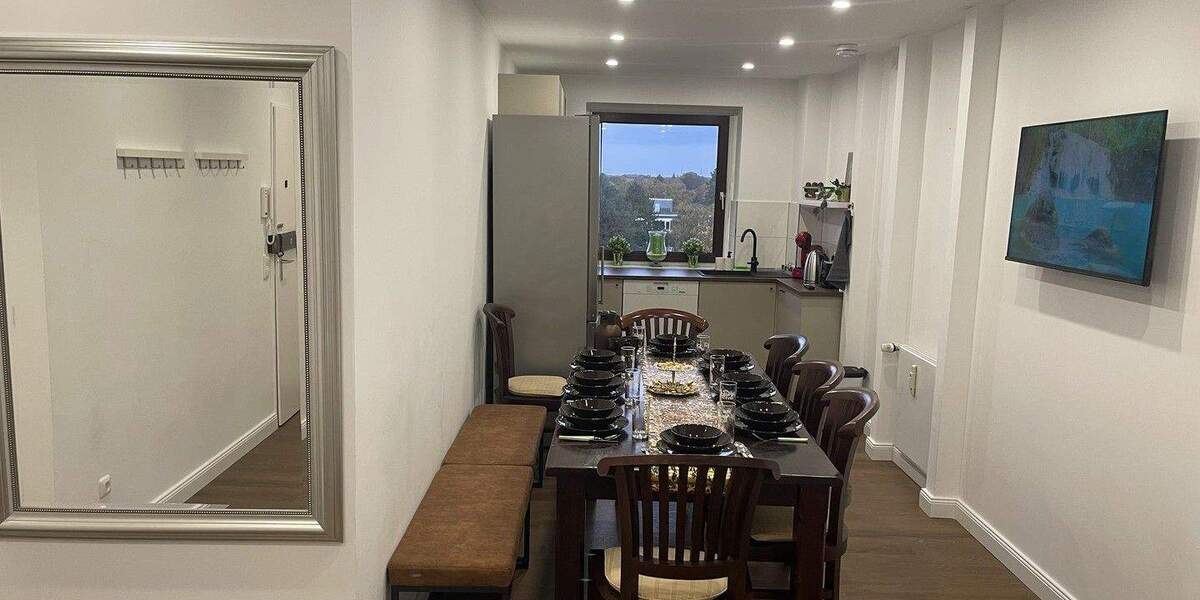 Etagenwohnung Hamburg Rahlstedt - 5 Zimmer, 120 m&sup2;, 3.990&euro; | Angebot:25657547