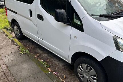 Nissan NV200 183.000 km 4.200 &euro; Hamburg 20537