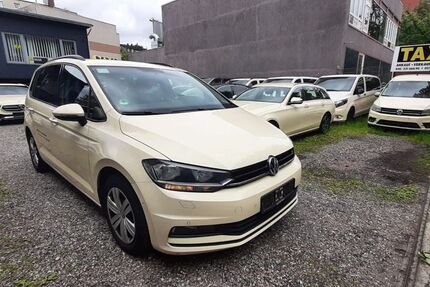 VW Touran 220.000 km 10.500 &euro; Hamburg 20537