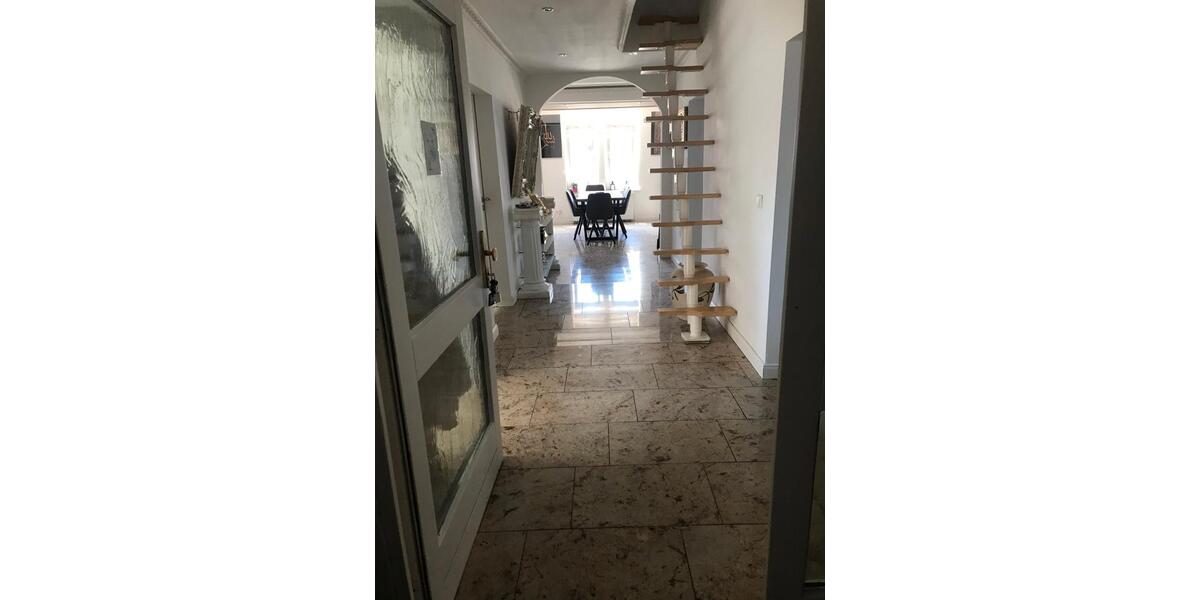 Etagenwohnung Buxtehude - 4 Zimmer, 105 m&sup2;, 319.000&euro; | Angebot:26795660