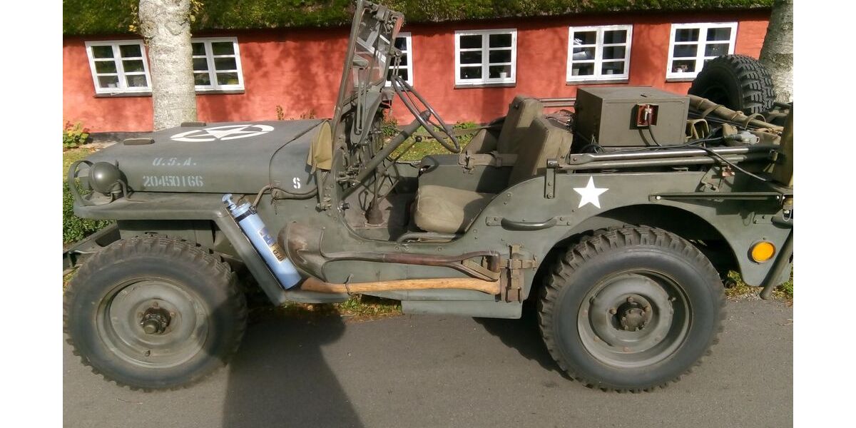 Jeep Willys 25.499 km 35.900 € Hoisdorf 22955