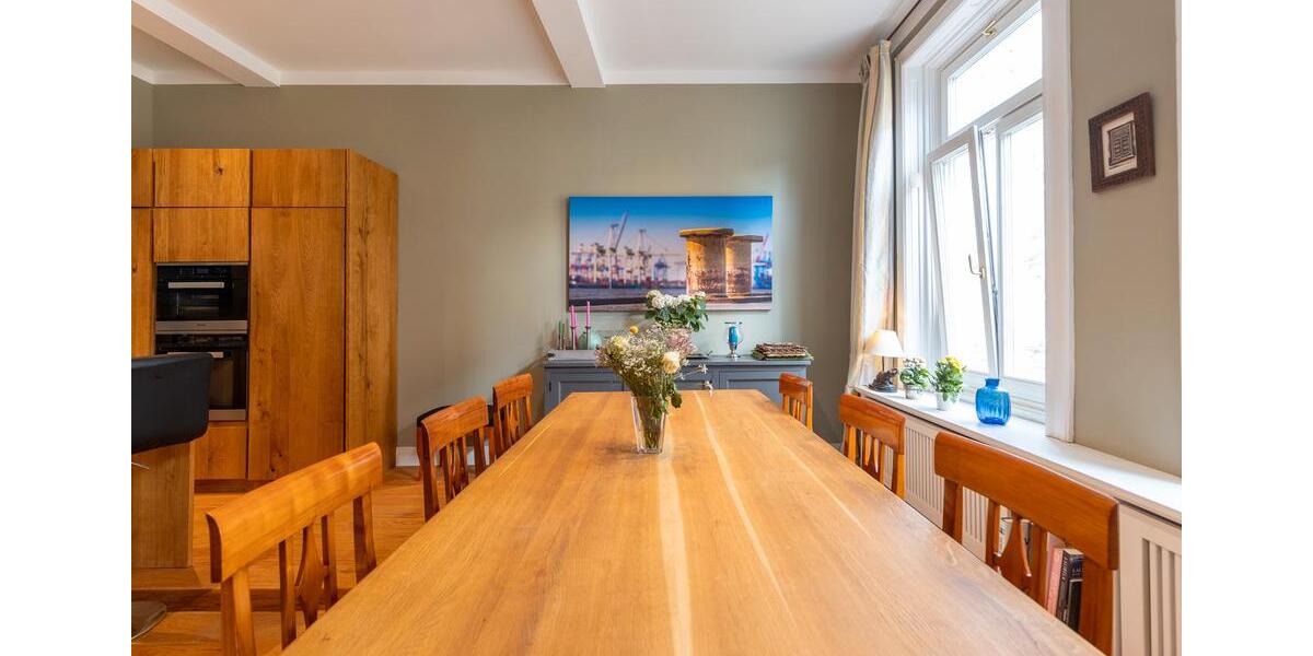 Etagenwohnung Hamburg Altstadt - 5 Zimmer, 151 m&sup2;, 4.250&euro; | Angebot:26267395