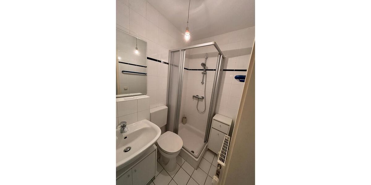 Erdgeschoßwohnung Hamburg Eimsbüttel - 1 Zimmer, 38 m&sup2;, 646&euro; | Angebot:26413222