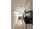 Attraktive und lichtdurchflutete 2-Zi.-Wohnung mit großem Balkon, Aufzug und Weitblick