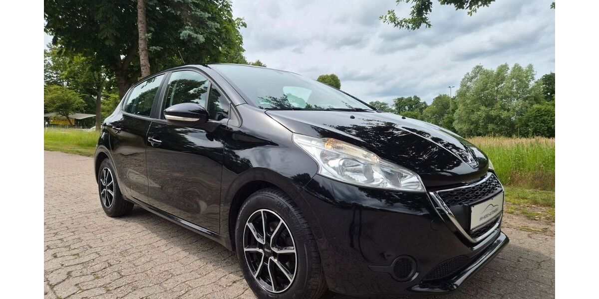 Peugeot 208 152.179 km 3.999 &euro; Buxtehude 21614