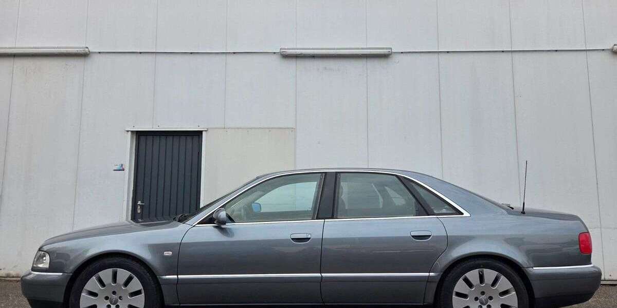 Audi A8 146.000 km 16.900 &euro; Hamburg 22419