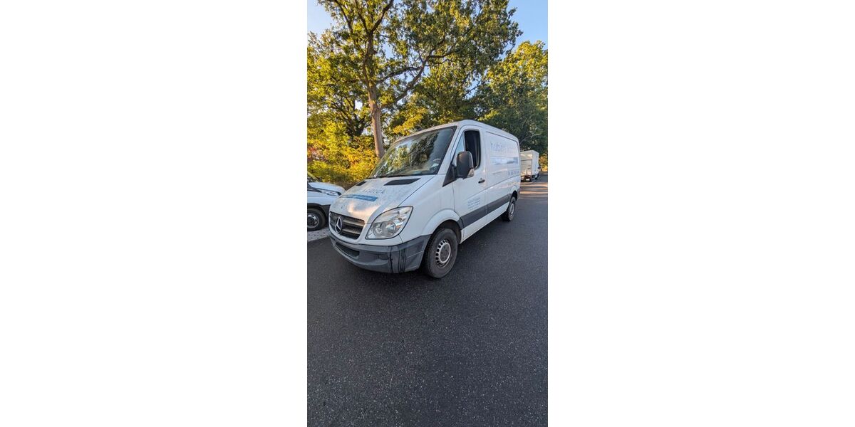 Mercedes-Benz Sprinter 185.000 km 9.800 &euro; Hamburg 22297