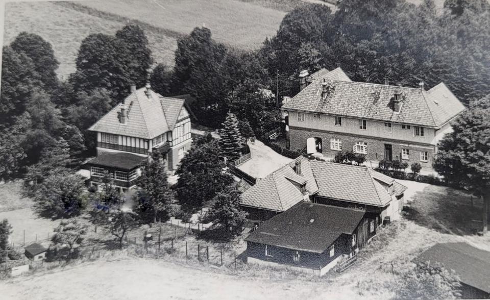 Einfamilienhaus Bargteheide - 8 Zimmer, 218 m&sup2;, 1.085.000&euro; | Angebot:26536112
