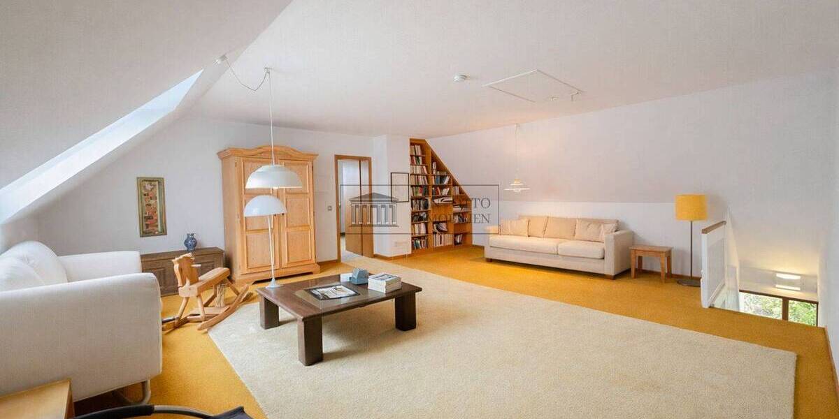 Mehrfamilienhaus, Wohnhaus Hamburg Wohldorf-Ohlstedt - 7 Zimmer, 220 m&sup2;, 999.999&euro; | Angebot:26159742