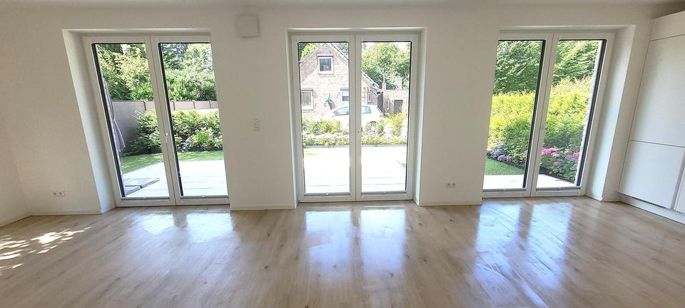 Terrassenwohnung Stapelfeld - 3.5 Zimmer, 84 m&sup2;, 1.660&euro; | Angebot:26402688