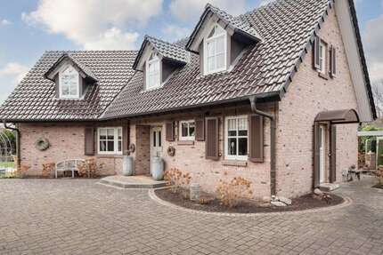 Haus Rellingen - 5 Zimmer, 243 m&sup2;, 1.399.000&euro; | Angebot:25519309