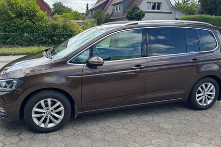 VW Touran 370.000 km 7.700 &euro; Stelle 21435