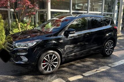 Ford Kuga 86.000 km 19.900 &euro; Buchholz 21244