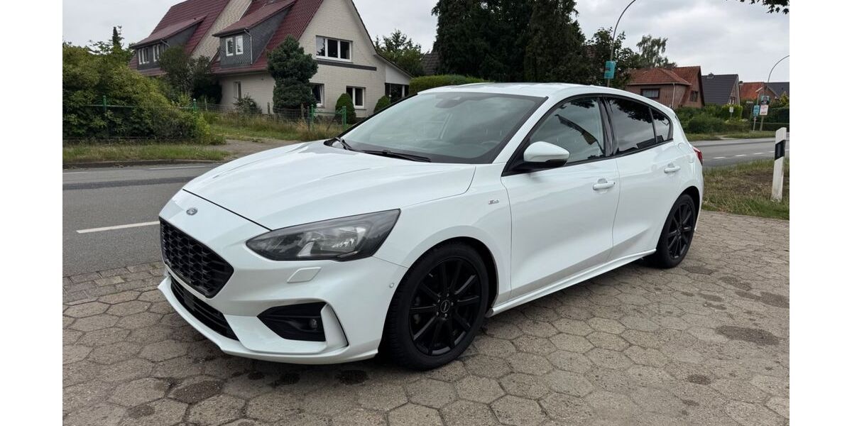 Ford Focus 160.000 km 9.990 &euro; Stelle 21435