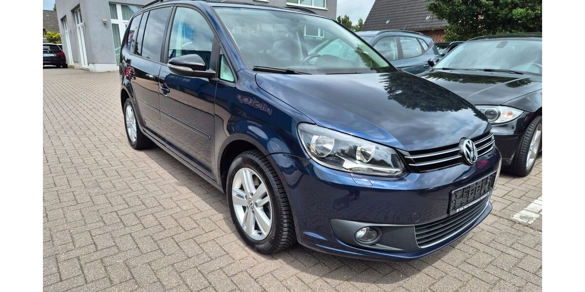 VW Touran 141.000 km 9.990 &euro; Norderstedt / Hamburg 22851
