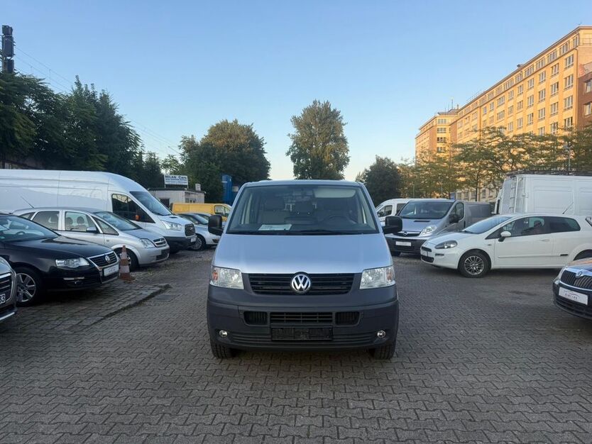 VW T5 Transporter 228.000 km 8.000 € Hamburg 20097