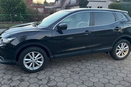 Nissan Qashqai 124.000 km 10.900 &euro; Stelle 21435