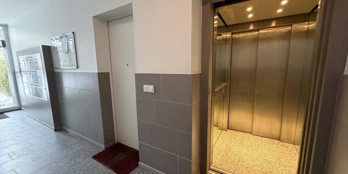 Etagenwohnung Hamburg Lokstedt - 3 Zimmer, 92 m&sup2;, 649.000&euro; | Angebot:26912455