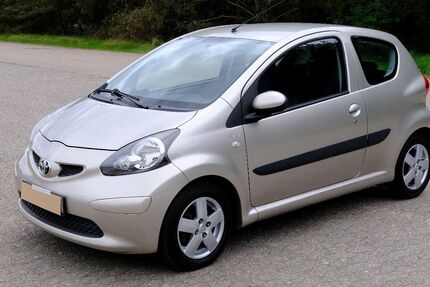 Toyota Aygo (X) 96.000 km 3.900 &euro; Rosengarten 21224