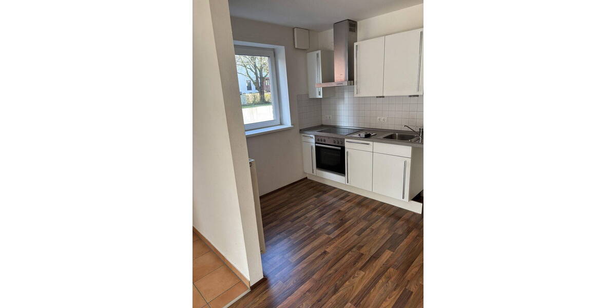 Etagenwohnung Hamburg Schnelsen - 3 Zimmer, 82 m&sup2;, 5.000&euro; | Angebot:26257617
