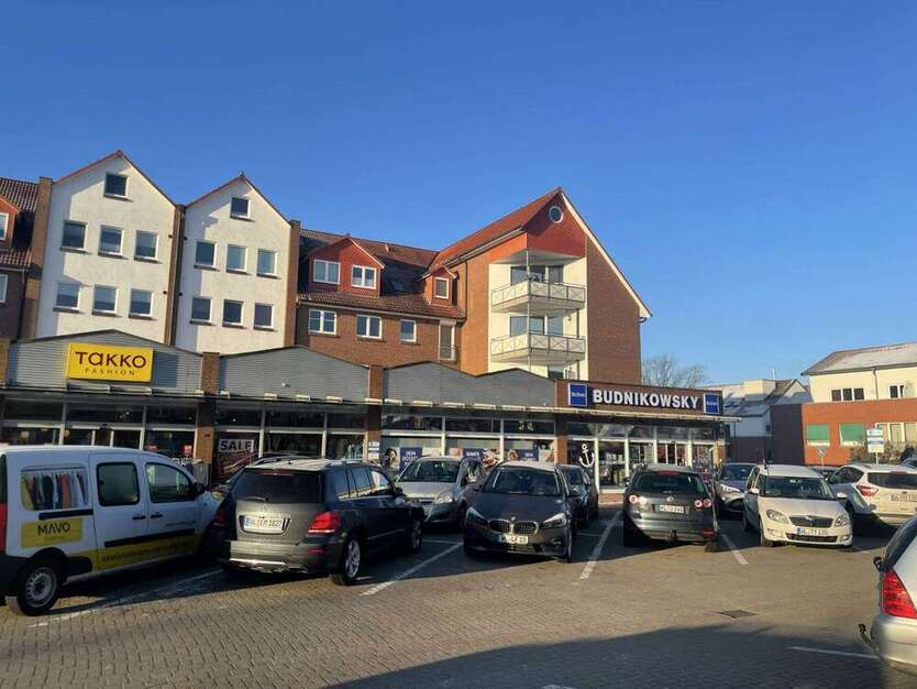 Einzelhandel in Neu Wulmstorf 1.200.000 € 425 m²