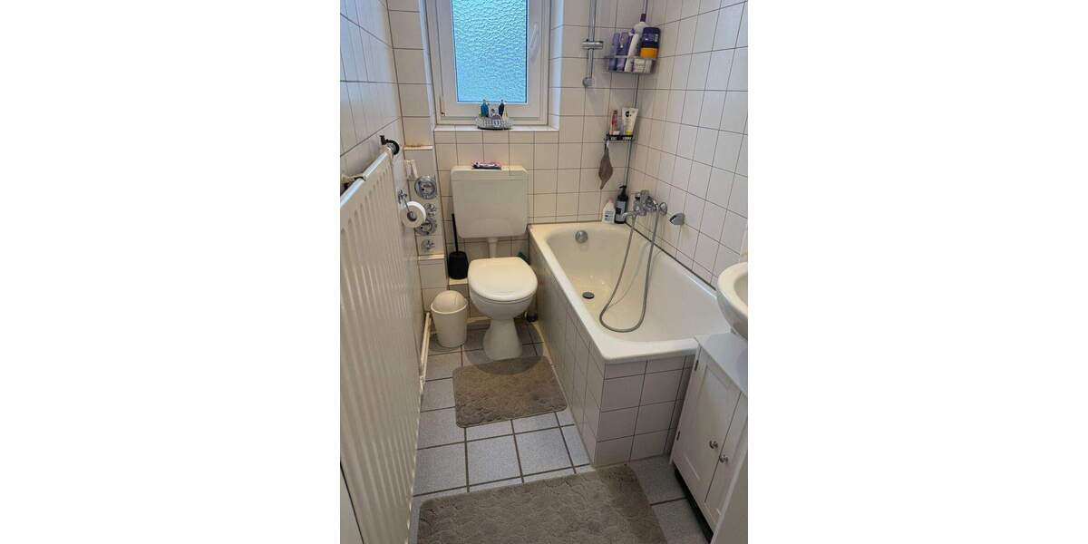 gepflegte Wohnung mit Balkon 2 zimmer