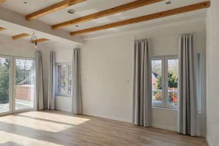 Wohnung Hamburg Schnelsen - 4 Zimmer, 94 m&sup2;, 2.000&euro; | Angebot:25373204