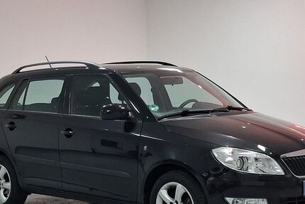 Skoda Fabia 75.190 km 6.999 &euro; Hamburg 22043