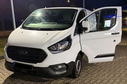 Ford Transit Custom 90.500 km 13.500 &euro; Hamburg 21109