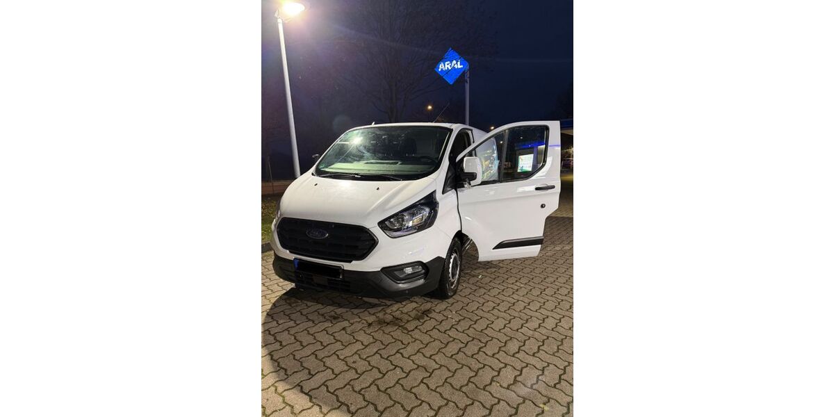 Ford Transit Custom 90.500 km 13.500 &euro; Hamburg 21109
