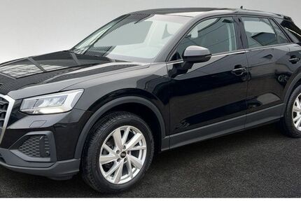 Audi Q2 44.294 km 23.450 € Hamburg 22529