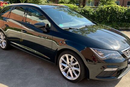 Seat Leon 118.800 km 14.999 &euro; Hamburg 22457