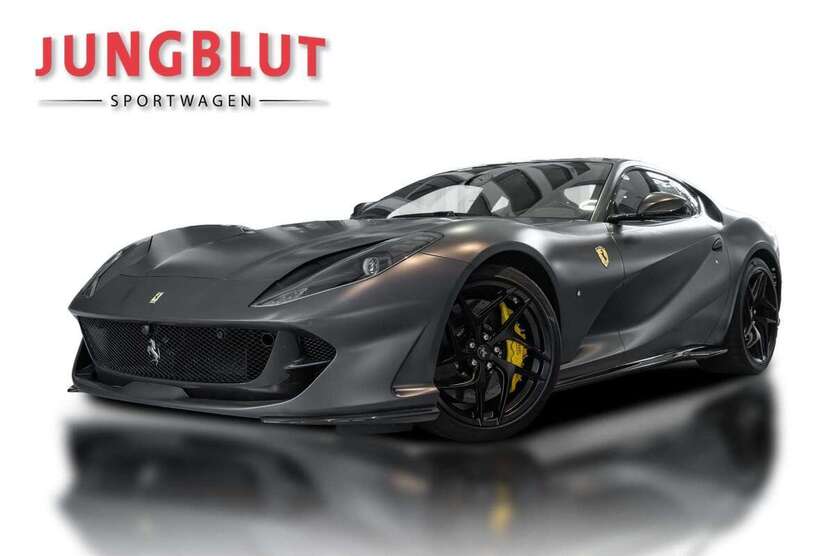 Ferrari 812 10.083 km 319.900 € Hamburg 22143