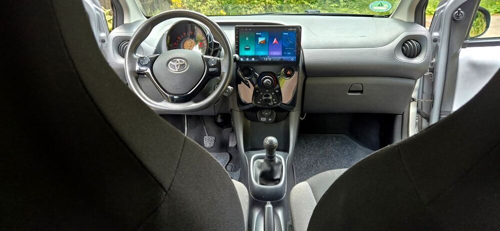 Aygo (X)