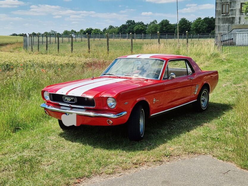 Ford Mustang 99.999 km 38.599 € Hamburg 22147