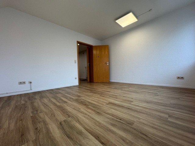 Maisonettenwohnung Norderstedt Garstedt - 3 Zimmer, 113 m&sup2;, 1.450&euro; | Angebot:26249733