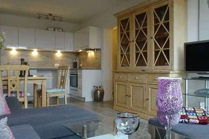 Zimmer Hamburg Schnelsen - 2 Zimmer, 1.350&euro; | Angebot:26474944