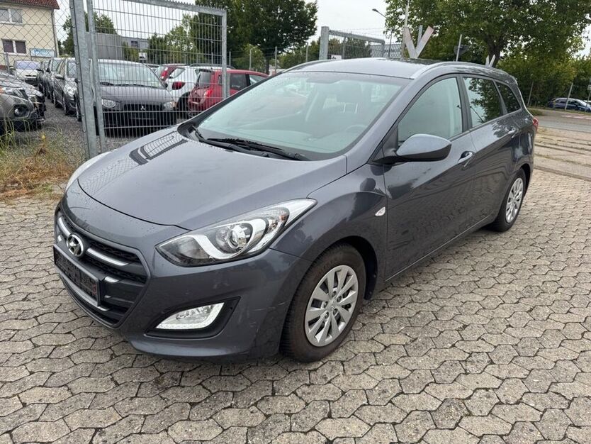 i30