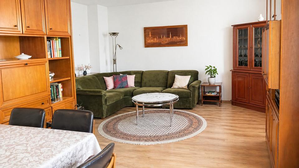 Einfamilienhaus Pinneberg - 2 Zimmer, 74 m&sup2;, 824&euro; | Angebot:26387767