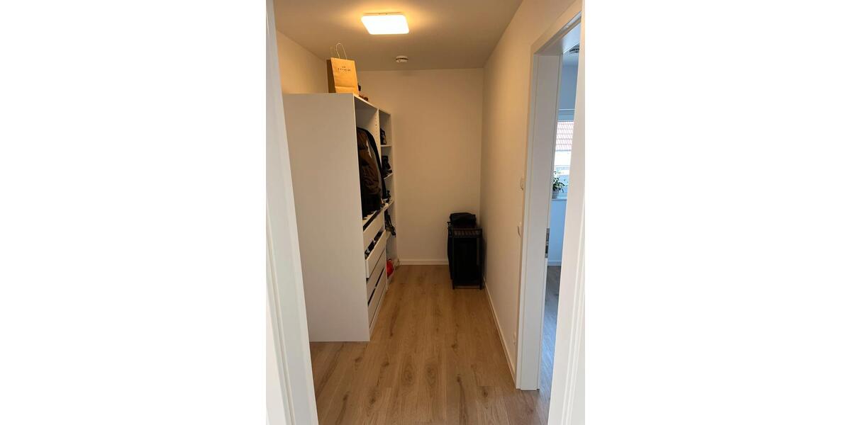 Dachgeschoßwohnung Seevetal Holtorfsloh - 2 Zimmer, 82 m&sup2;, 1.270&euro; | Angebot:26322892