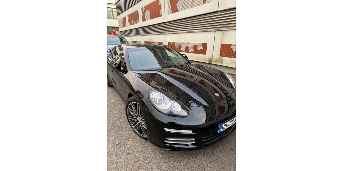 Porsche Panamera 105.000 km 28.999 &euro; Hamburg 22119