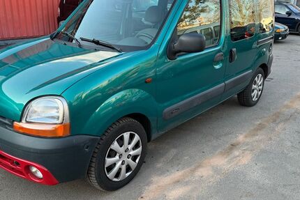 Renault Kangoo 126.600 km 2.999 &euro; Pinneberg 25421