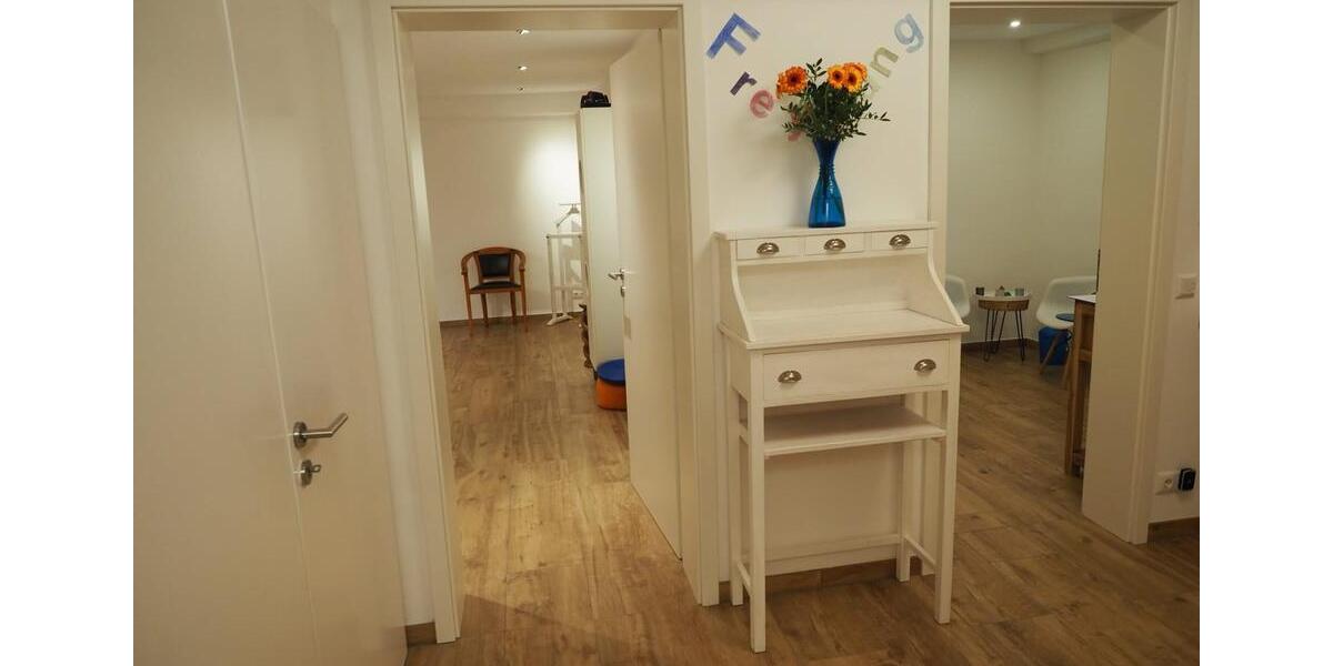 Gewerbeobjekt Halstenbek - 600&euro; | Angebot:25571988