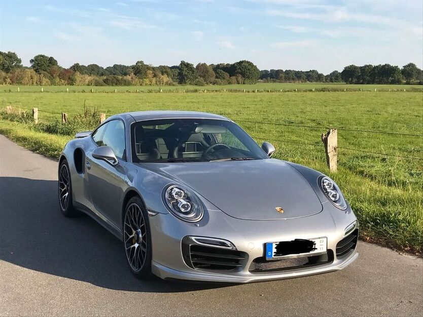 991