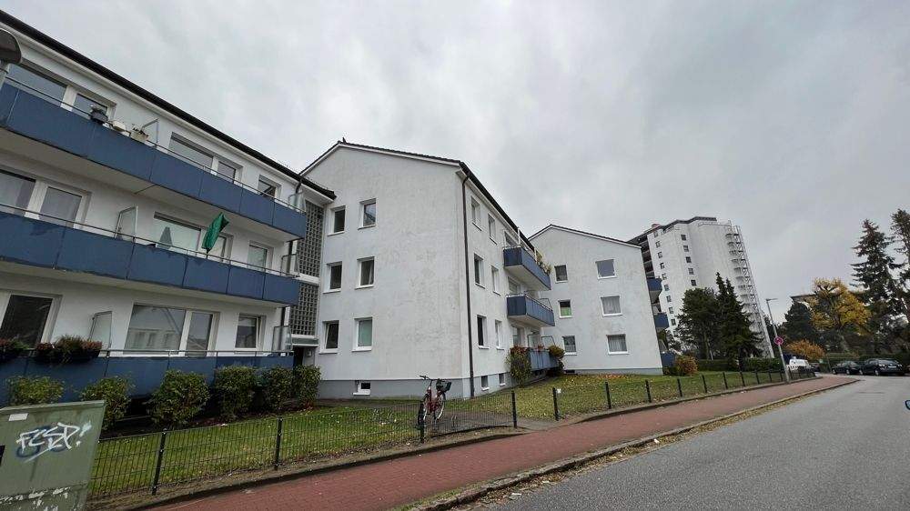Zentrales Wohnen mit Balkon in Wedel! 1 zimmer
