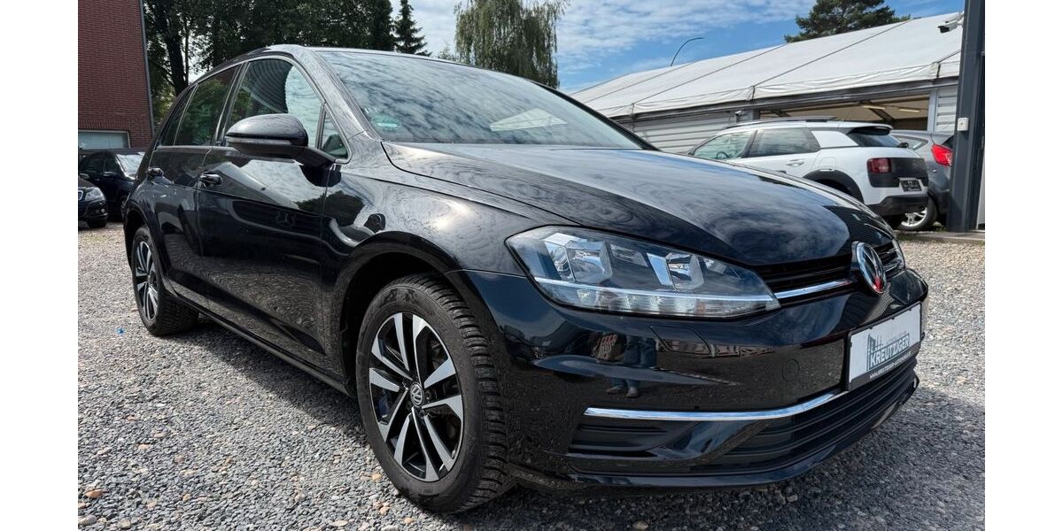 VW Golf 107.272 km 13.990 &euro; Hamburg 22179