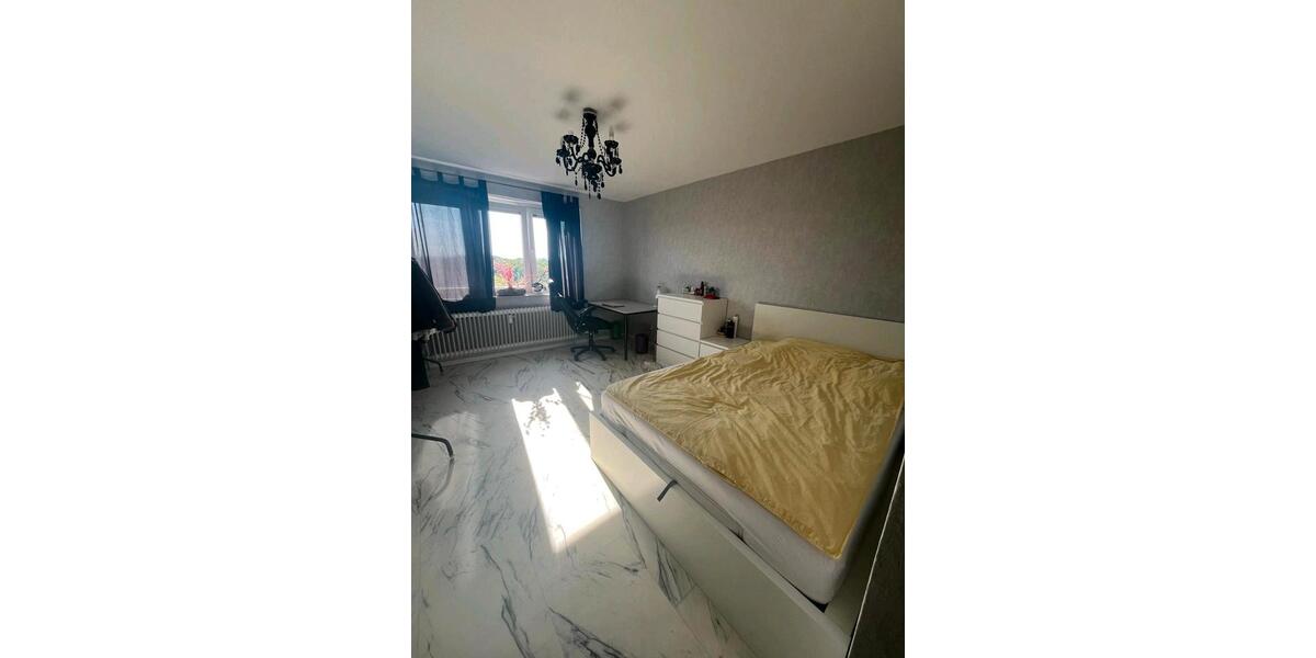 Etagenwohnung Glinde - 2 Zimmer, 60 m&sup2;, 192.000&euro; | Angebot:27163155