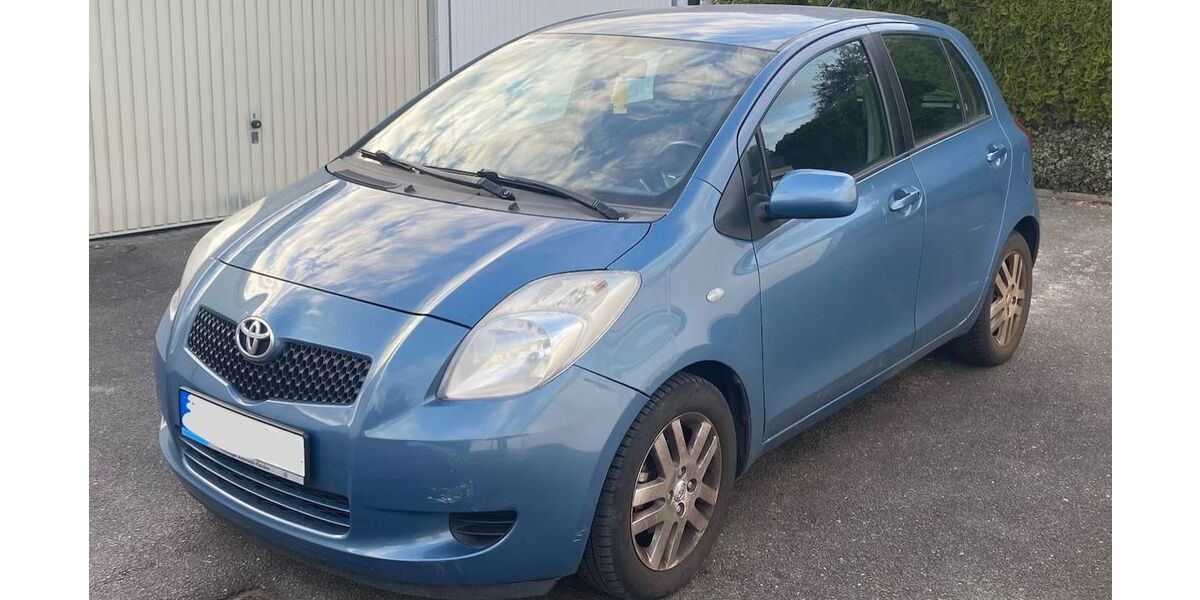 Toyota Yaris 170.000 km 3.000 &euro; Hamburg 22417
