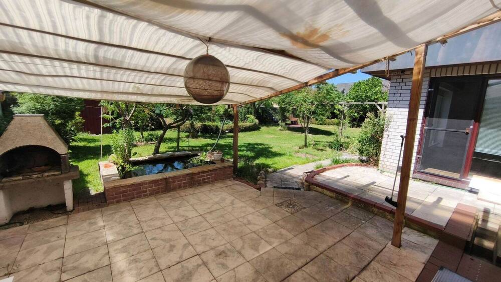 Mehrfamilienhaus, Wohnhaus Uetersen - 6 Zimmer, 140 m&sup2;, 349.000&euro; | Angebot:26798881