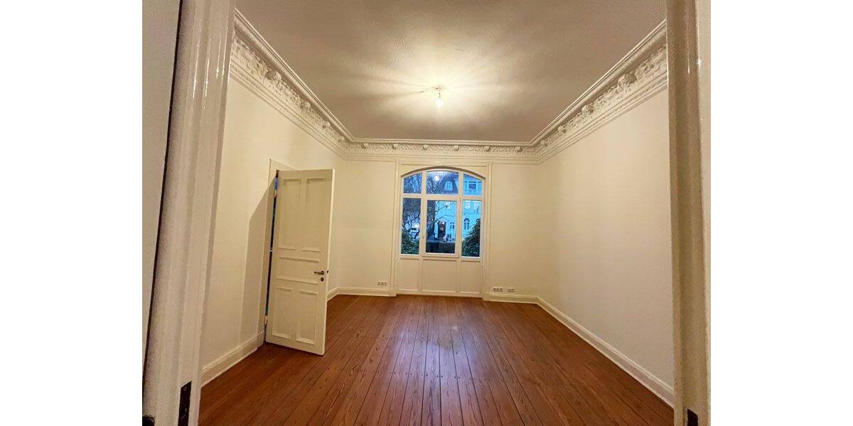 Etagenwohnung Reinbek - 4 Zimmer, 140 m&sup2;, 1.800&euro; | Angebot:26904183